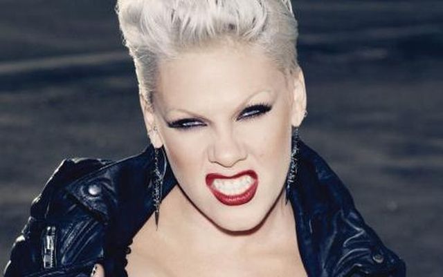 P!nk - 640 x 401